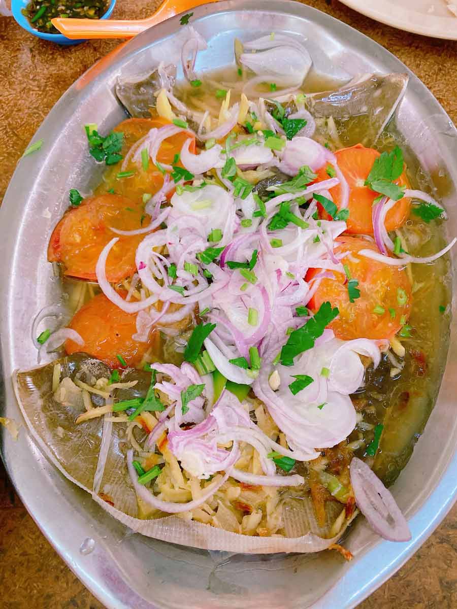 Restoran Guan Hwat 源发海鲜饭店, Sekinchan. : Steamed Fish
