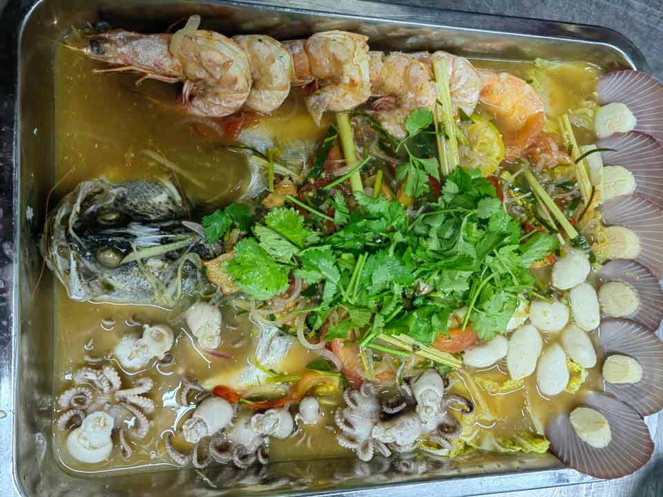 Chinese Muslim Seafood Taste By DIKA - Steam Mix Seafood