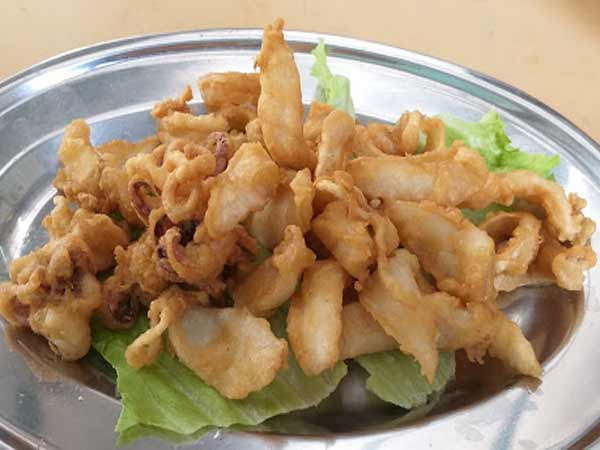 Restoran Poh Ki (宝记海鲜酒家) Fried Squid
